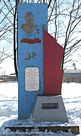 06_Памятник подвигу гарнизона ДОТа №7 «Истребитель»
